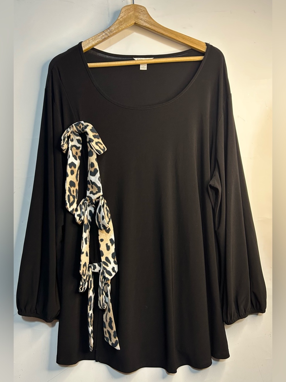 5 for $25🔥Cato Black Cheetah Bow Front Long Sleeve Blouse 22/24W